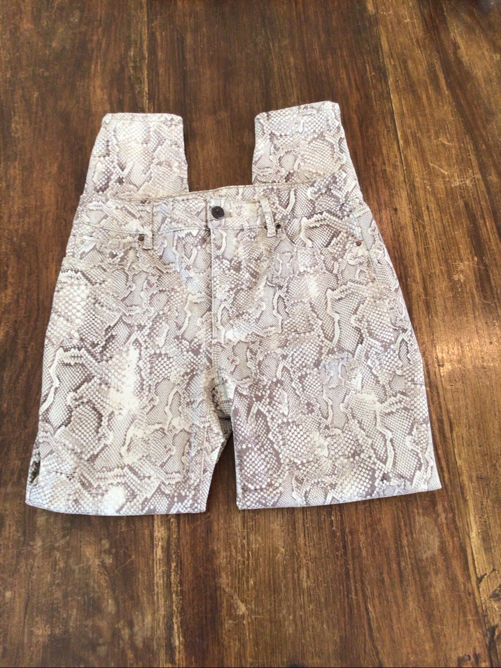 WHBM the skinny ankle snakeskin print pants